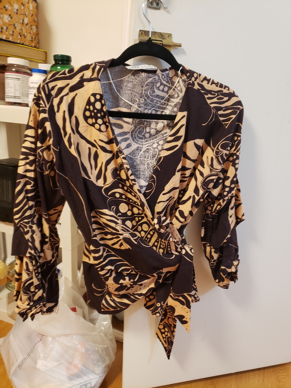 ZARA Black and Tan Wrap Top - V-Neck Floral Print